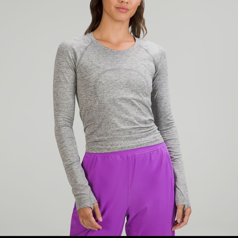 lululemon athletica Heather Gray Long Sleeve Tee
